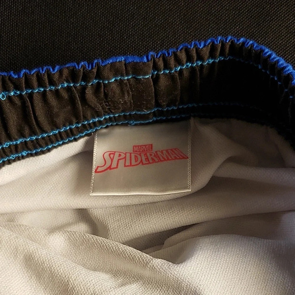 Marvel Spiderman Swim Trunks Boy’s 3T - Picture 4 of 4